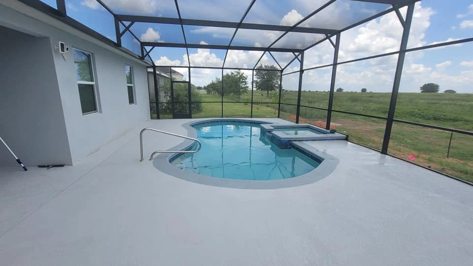 Freeform pool project in Florida